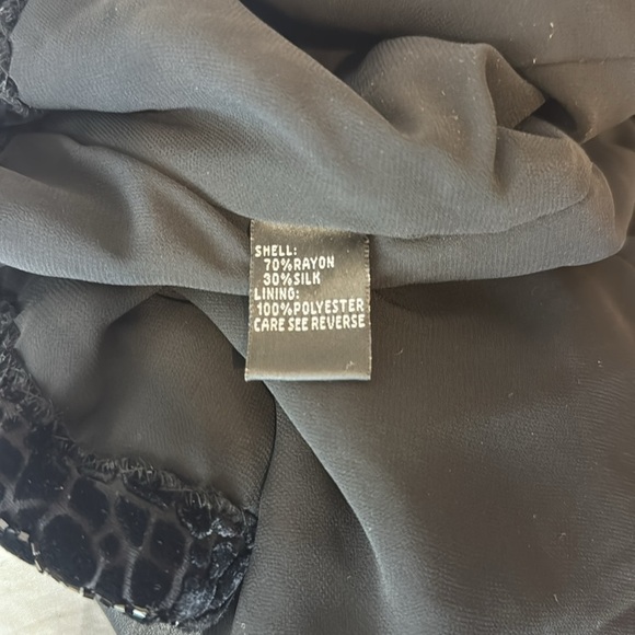 SILK Carmen Marc Valvo Signature Black Sequin skirt set vintage 8 - Picture 5 of 9